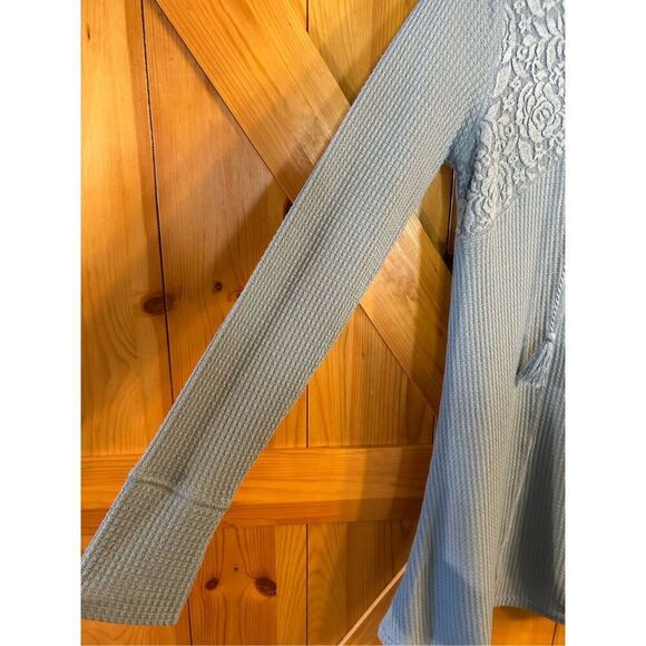 Symmetry Tunic top blue long sleeves v neck front tie waffle knit size medium (8 - Picture 2 of 6